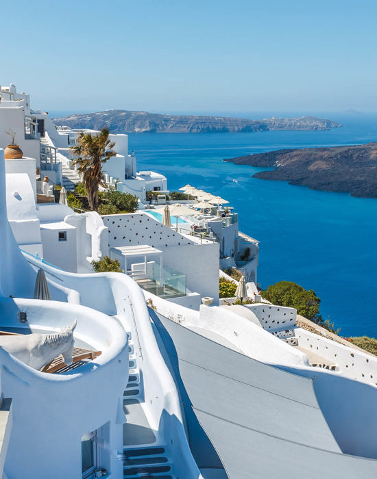ONE-DAY CRUISE TO SANTORINI